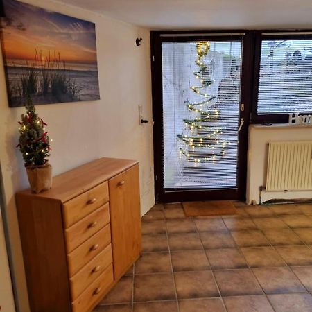 Souterrainwohnung Zentrale Lage In Ντέτμολντ Εξωτερικό φωτογραφία